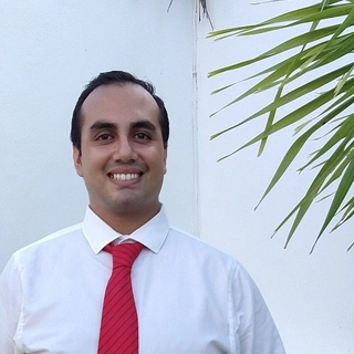 Carlo Mauricio Hernández