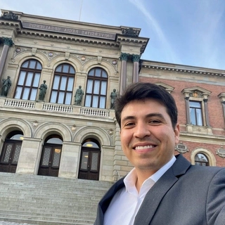 Carlos Daniel Perez C.