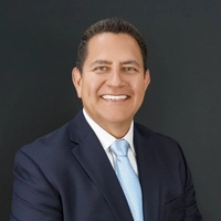 Carlos E. Orantes