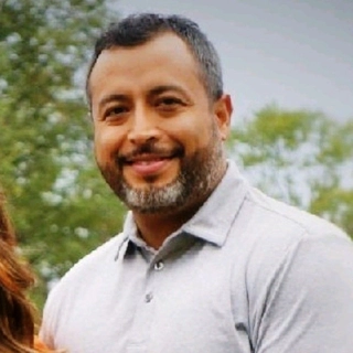 Carlos Luna