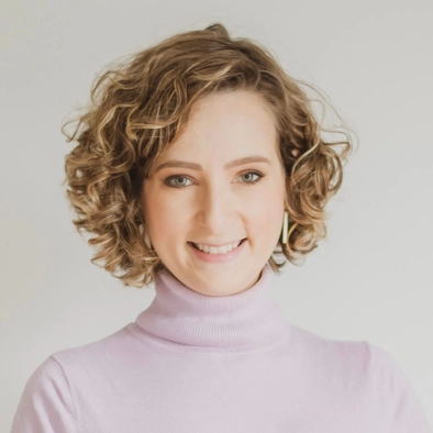 Carolina Rodrigues Poll