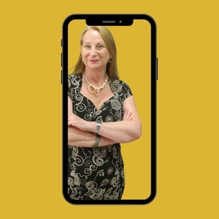 Caryn Leach-Smith Llb. Barrister English Coach