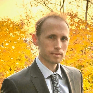 Charles Psoinos M.D.