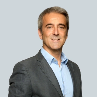 Chema López González