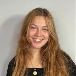 Chloe Passerat De La Chapelle