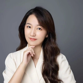 Chloe Yi