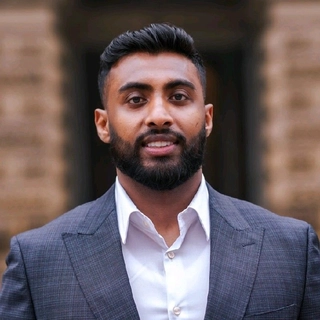 Chris Genganantha