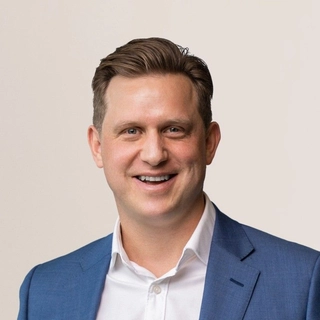 Chris Nedelkos