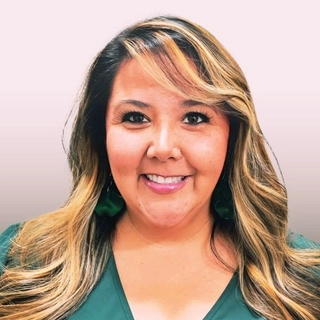 Christina Flores