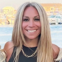 Christina Lipinski (Cassar)