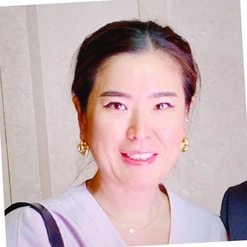 Christina Yan