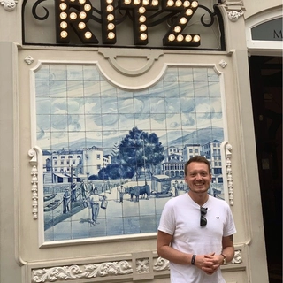 Christopher Hewitson