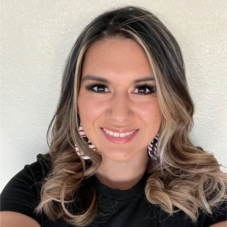 Corina Salazar Luebe