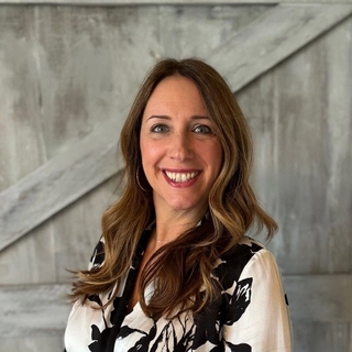 Courtney Yender Capozzi