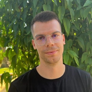 Damjan Vučina