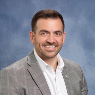 Daniel Carter