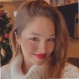 Daniela Vanegas Toll