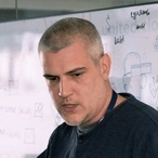 Davor Svilar