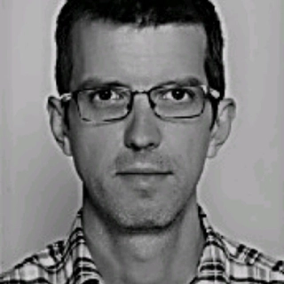 Dejan J.