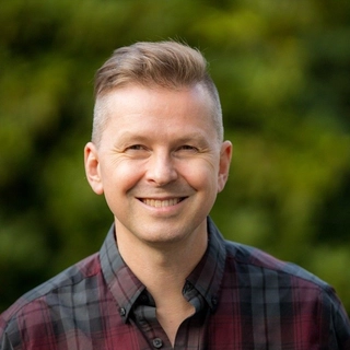 Derik Stenerson