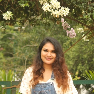 Divya .v. Tajan