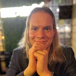 Dominik Deren
