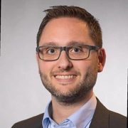 Dominik Terres