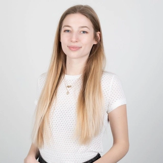Dorka Freund