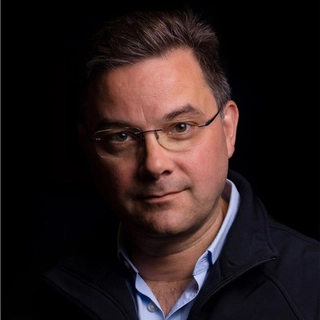 Doug Johnson-Poensgen