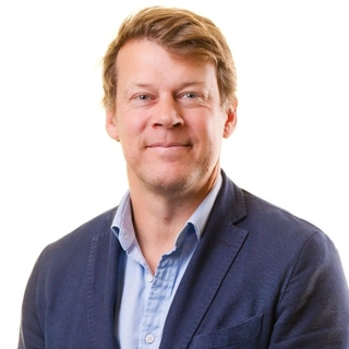 Douglas Lawson
