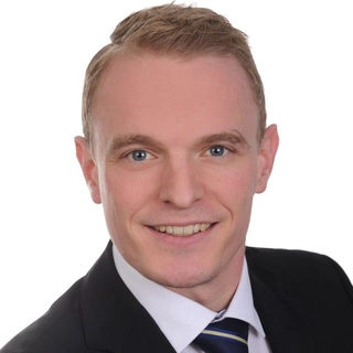 Dr. Alexander Zeller