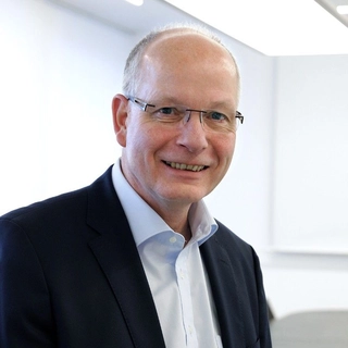 Dr. Klaus-Jürgen Richter
