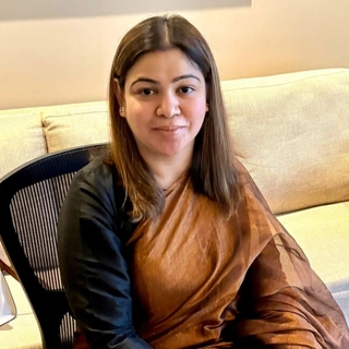 Dr Mahak Varma