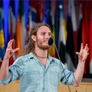 Dr. Max Levi Frieder