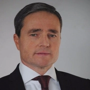 Dr. Peter Braunhofer