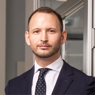 Dr. Sebastian Springer