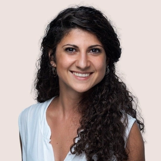 Elena Debonis