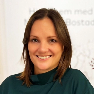 Elenor Engde