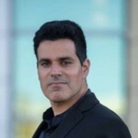 Eli Uziel