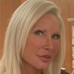 Elizabeth Lewis