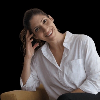 Ella Namir