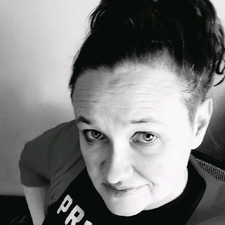 Emily Dust Nimsakont