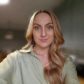 Emma Cole Assoc Cipd