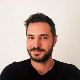 Emre Ebeturk