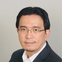 Eng Hua Y.