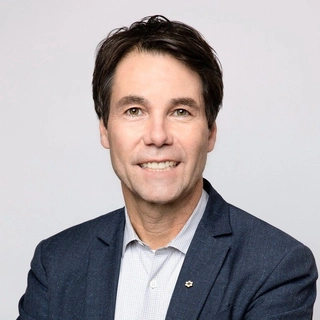 Eric Hoskins