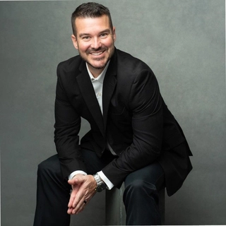 Erik Sears