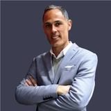 Esteban Lombardía
