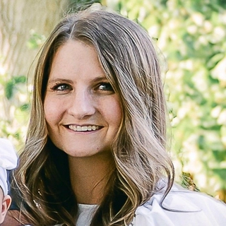 Estee Poulsen