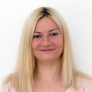 Estera Meryova